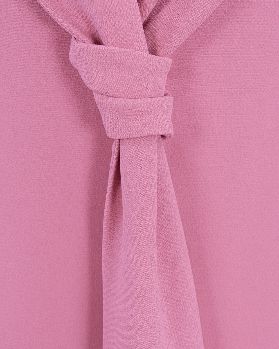 shop EMPORIO ARMANI Saldi Giacca: Emporio Armani giacca scollo scialle effetto foulard in cady crepe.
Scollo scialle.
Fusciacca effetto foulard.
Chiusura con automatico nascosto.
Maniche lunghe.
Polsini con quattro bottoni rivestiti.
Fodera in raso.
Composizione 50% Viscosa 47% Acetato 3% Elastan.
Fabbricato in Bulgaria.. H4NG22 E2013-846 number 4436332